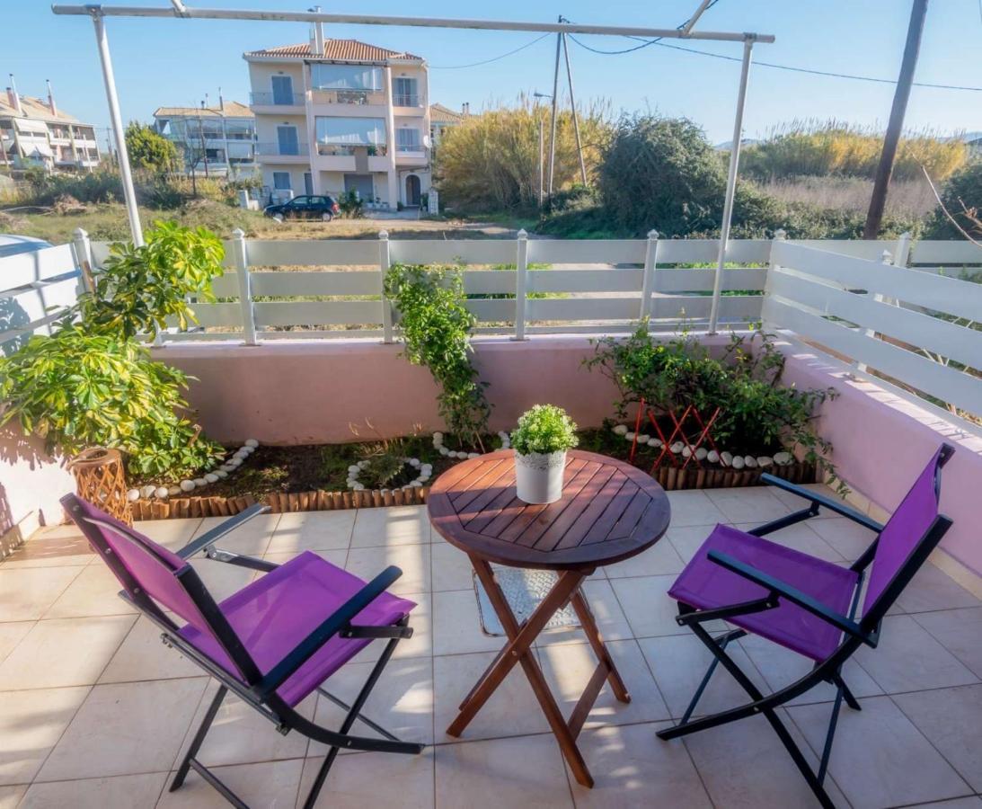 To Mikro Boutique Apartment Lefkáda エクステリア 写真